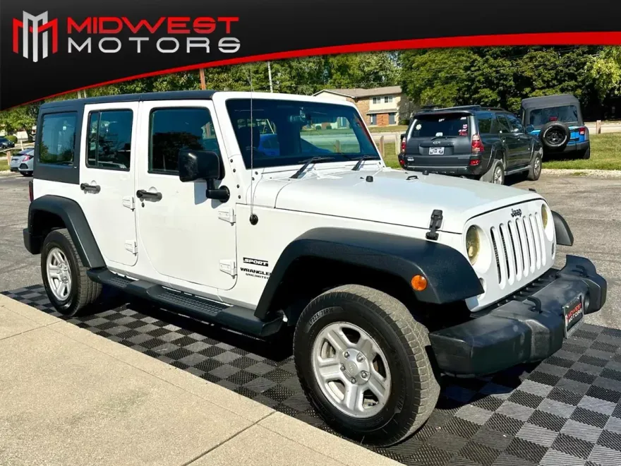 2016 Jeep Wrangler Unlimited Sport RHD photo 1