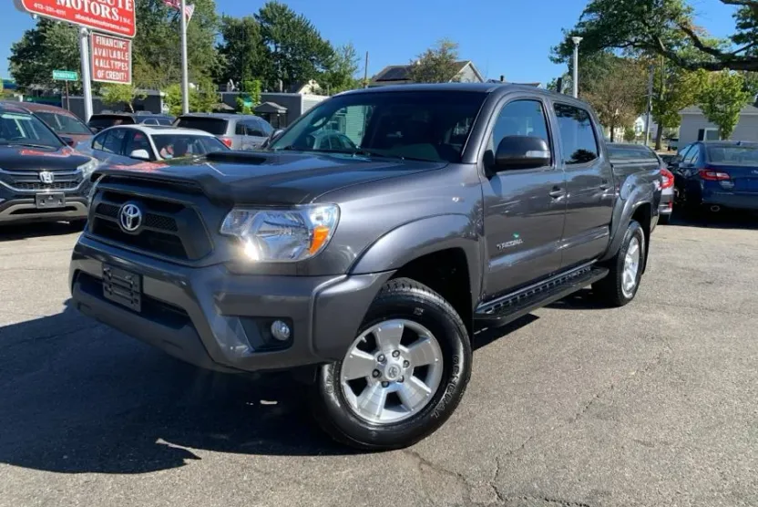 2013 Toyota Tacoma 4x4 Double Cab V6 photo 1