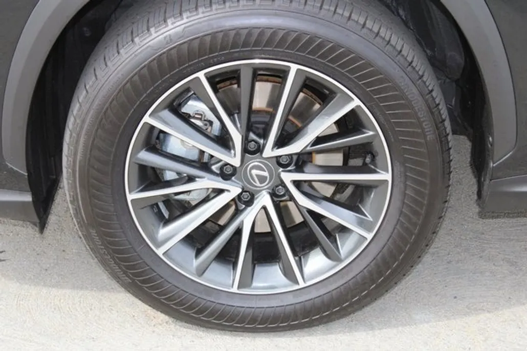2024 Lexus NX 350h Premium photo 1
