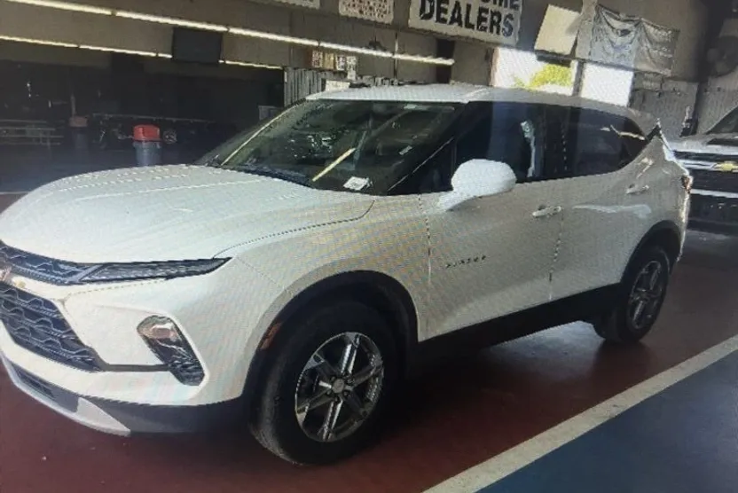 2023 Chevrolet Blazer 2LT photo 1