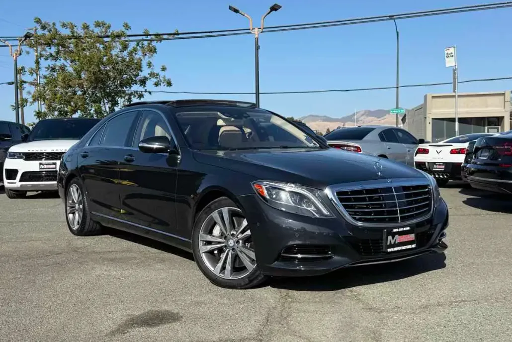 2015 Mercedes Benz S 550 4MATIC photo 1