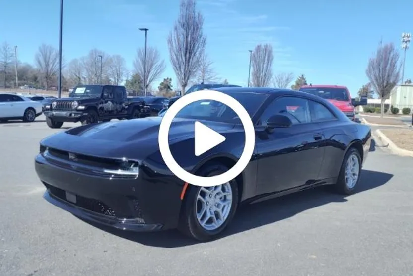 2025 Dodge Charger R/T photo 1