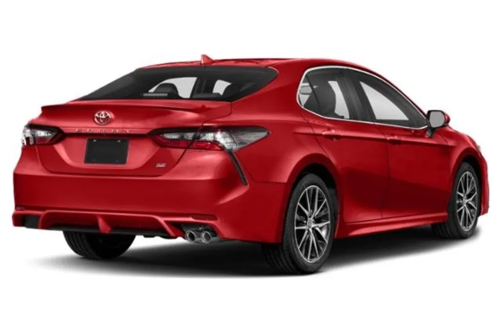 2023 Toyota Camry SE photo 1