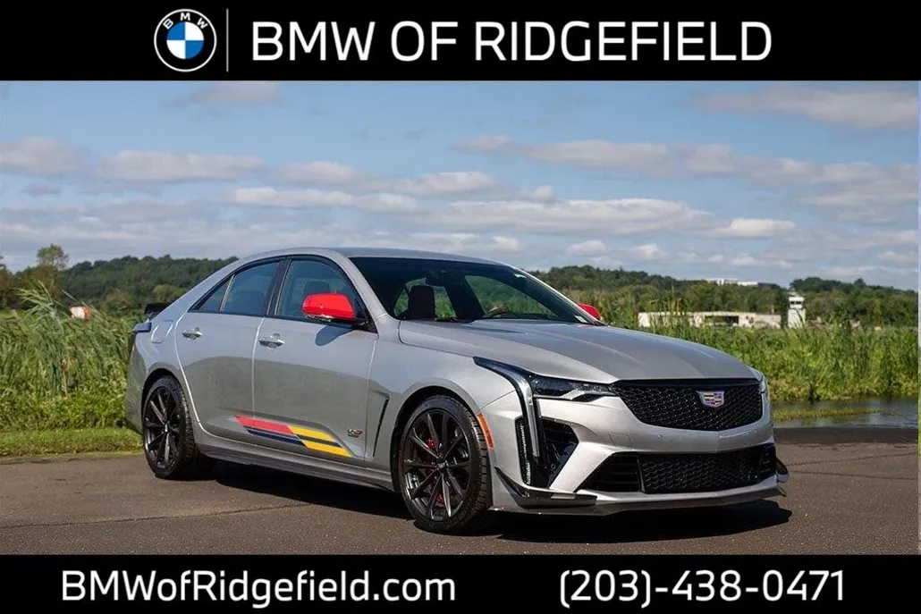 2024 Cadillac CT4 Blackwing photo 1