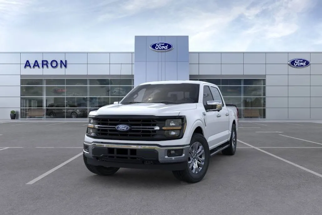 2024 Ford F-150 XLT photo 1