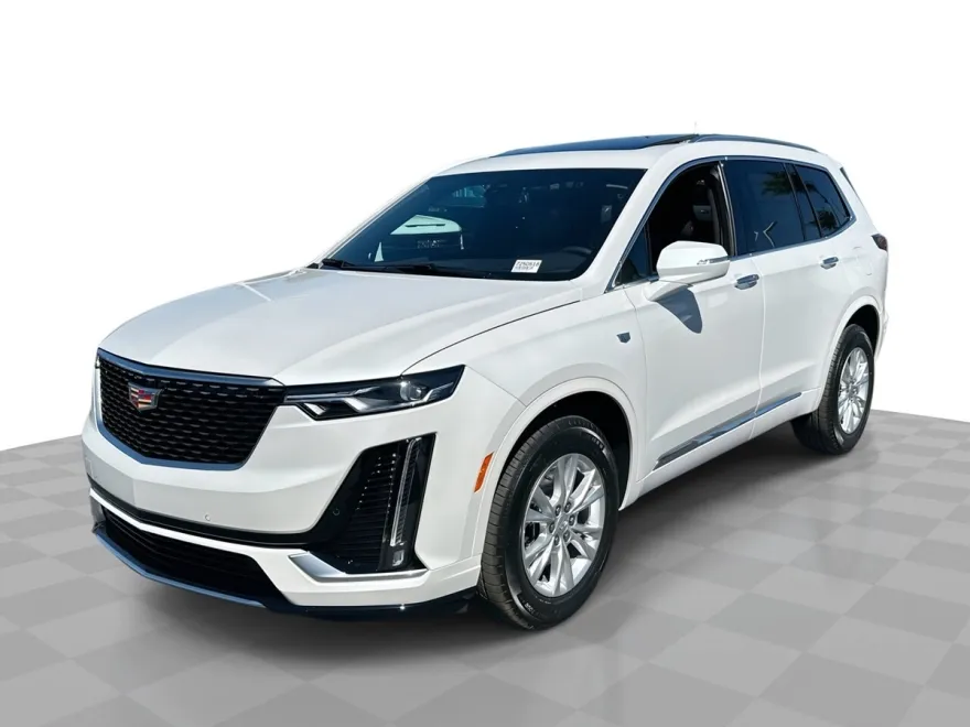 2025 Cadillac XT6 Luxury photo 1