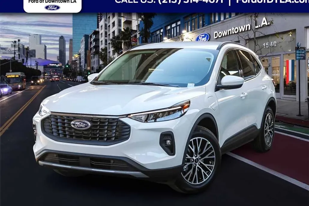2025 Ford Escape photo 1