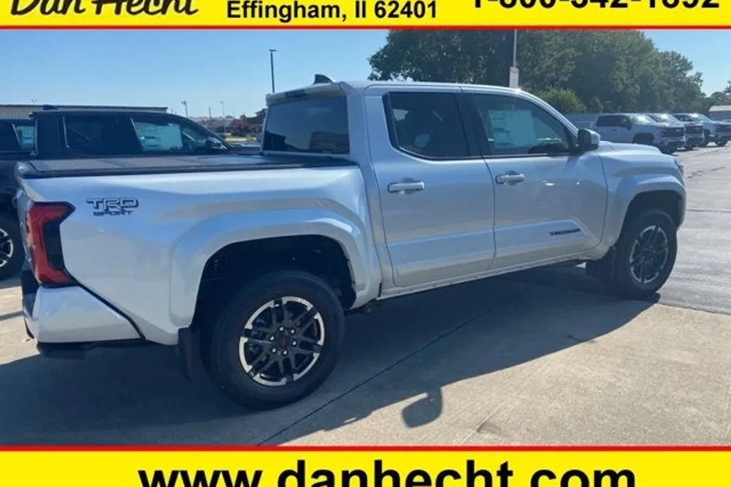 2025 Toyota Tacoma 4x4 TRD Sport photo 1