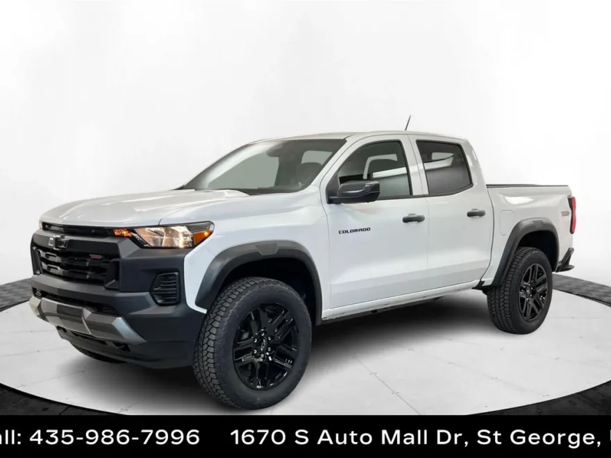 2025 Chevrolet Colorado Trail Boss photo 1