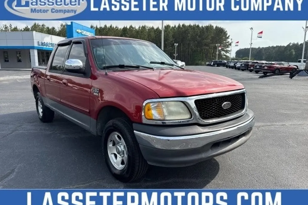 2002 Ford F-150 XLT photo 1