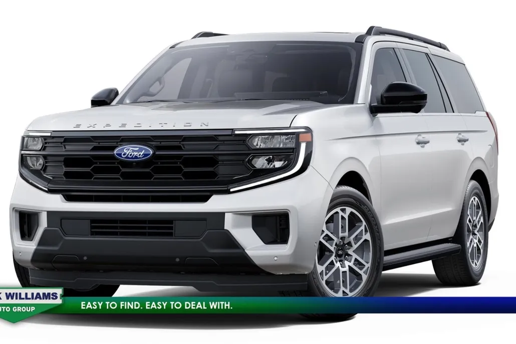 2025 Ford Expedition photo 1