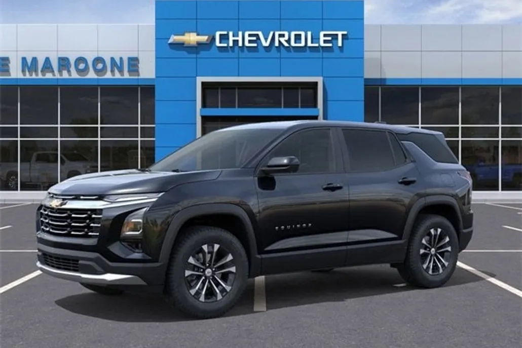 2026 Chevrolet Equinox LT photo 1