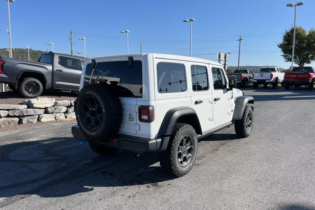 2023 Jeep Wrangler 4xe Willys photo 1