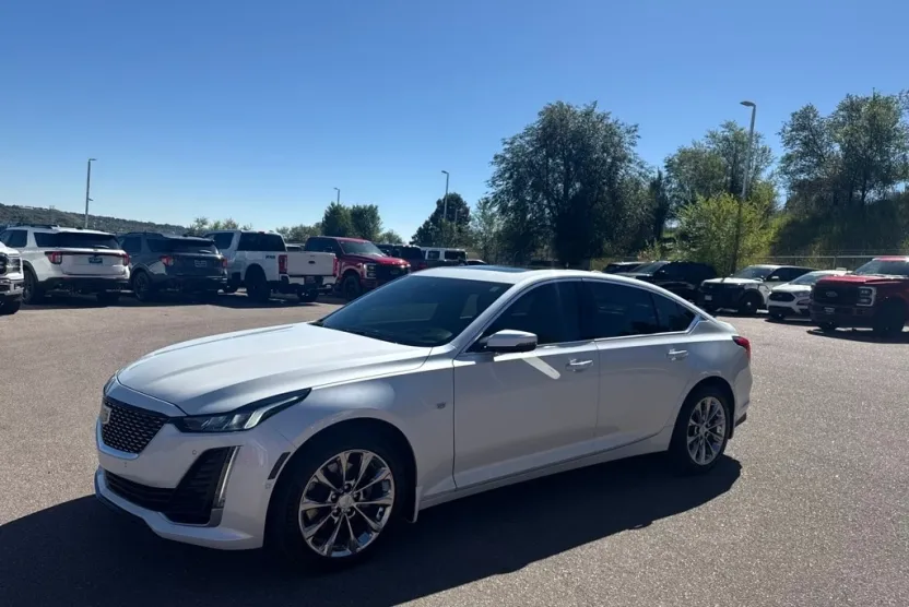 2024 Cadillac CT5 Premium Luxury photo 1
