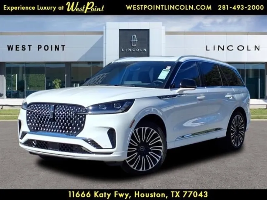 2025 Lincoln Aviator Black Label photo 1