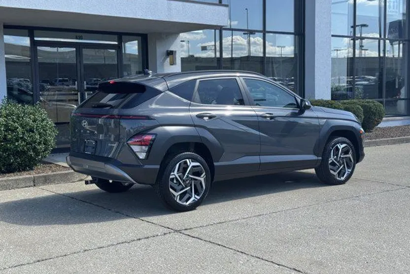 2026 Hyundai Kona SEL photo 1