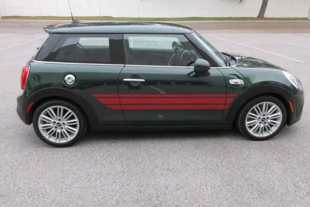 2015 Mini Cooper 2 Door Hardtop S photo 1