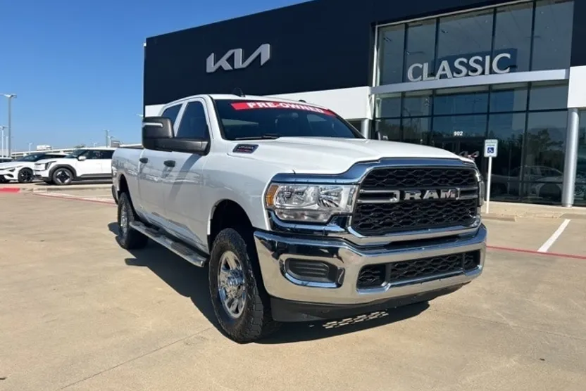 2024 Ram 2500 Tradesman photo 1
