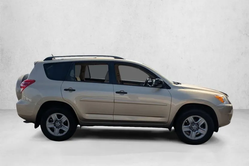 2010 Toyota RAV4 Base photo 1