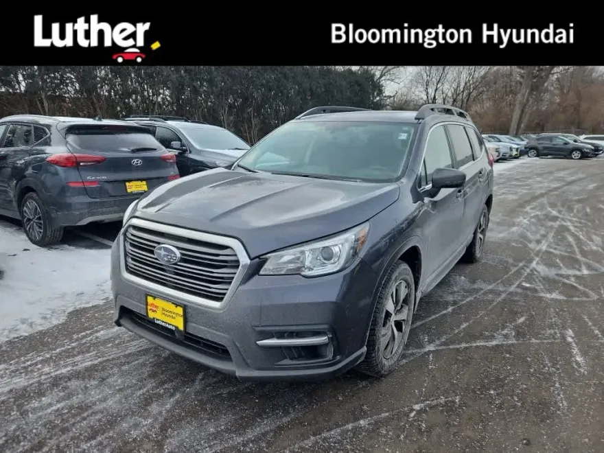 2019 Subaru Ascent Premium photo 1
