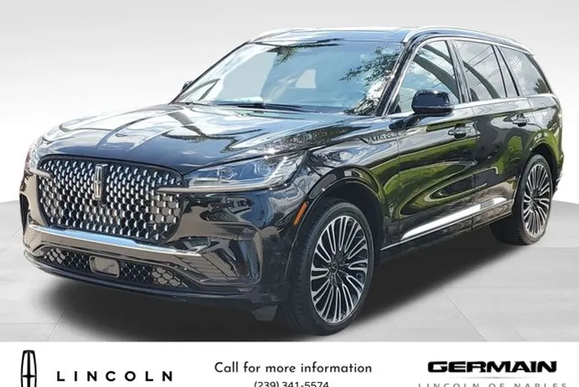 2025 Lincoln Aviator Black Label photo 1