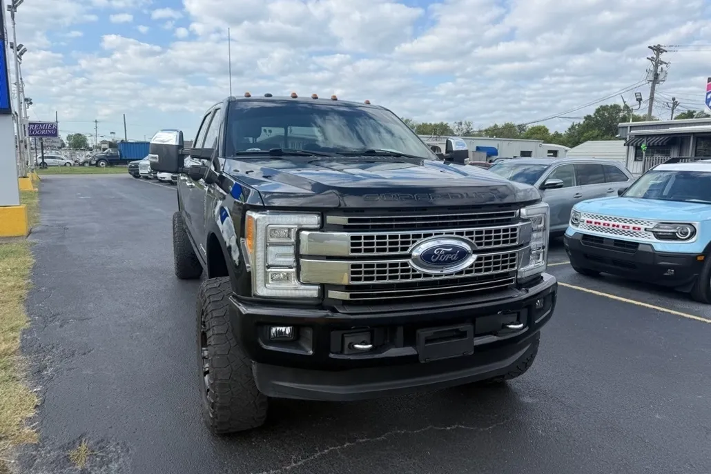 2018 Ford F-250 King Ranch photo 1