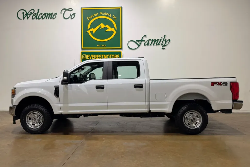 2022 Ford F-250 XL photo 1