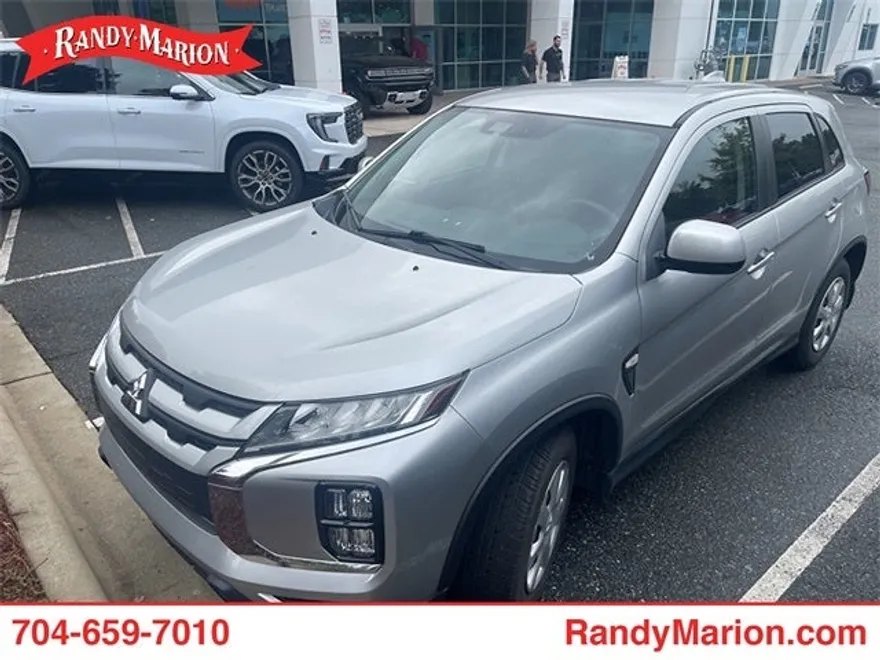 2021 Mitsubishi Outlander Sport ES photo 1