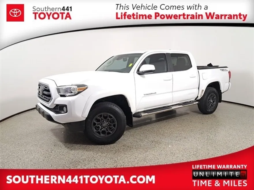 2018 Toyota Tacoma TRD Off-Road V6 photo 1