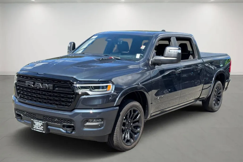 2025 Ram 1500 Limited photo 1