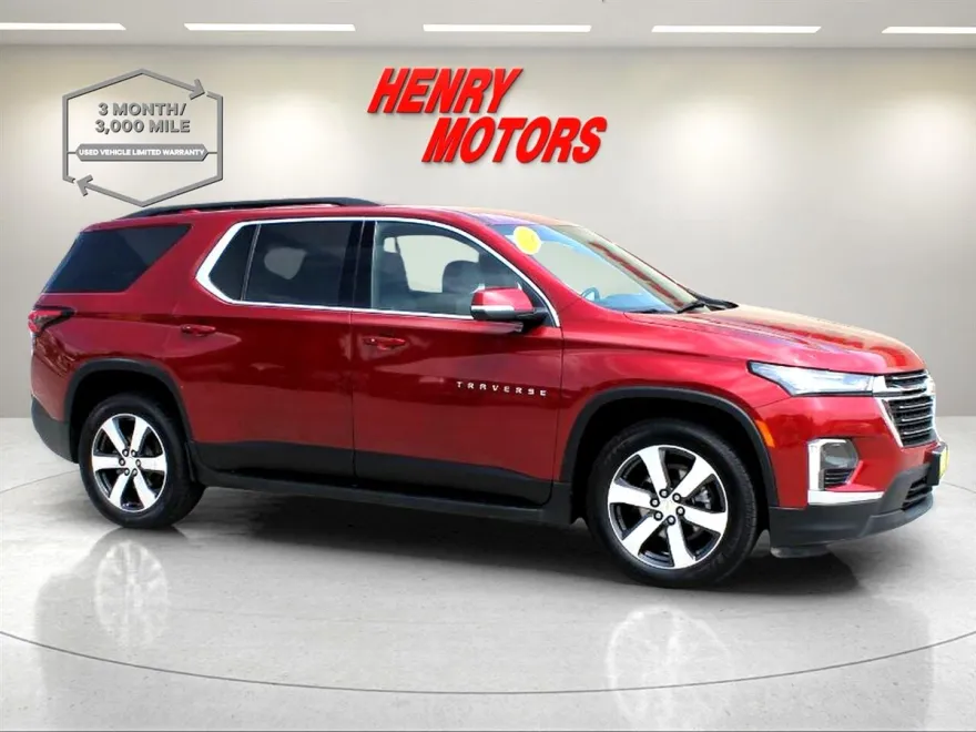 2022 Chevrolet Traverse Leather photo 1