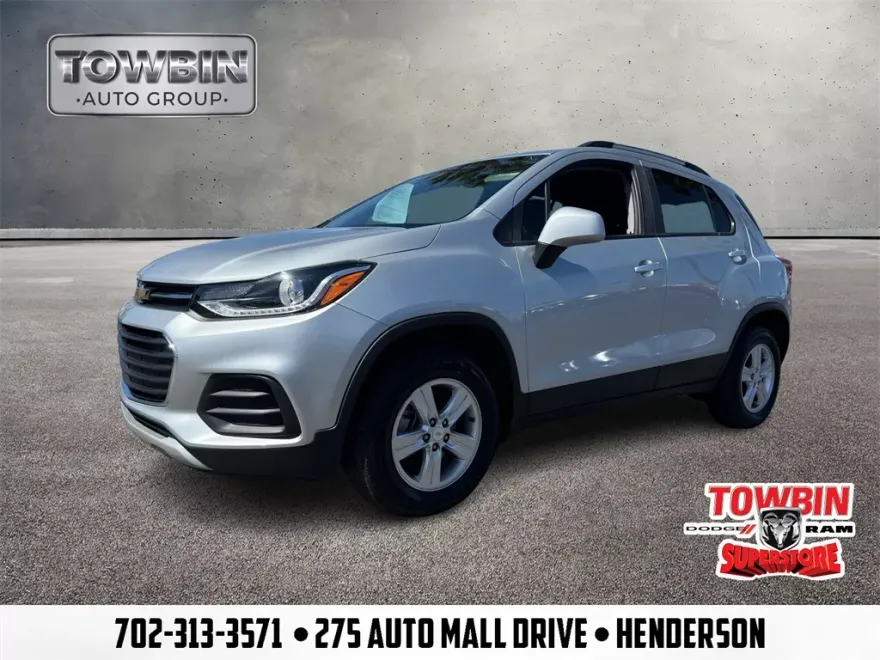 2022 Chevrolet Trax LT photo 1