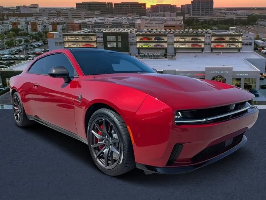 2024 Dodge Charger Daytona Scat Pack photo 1