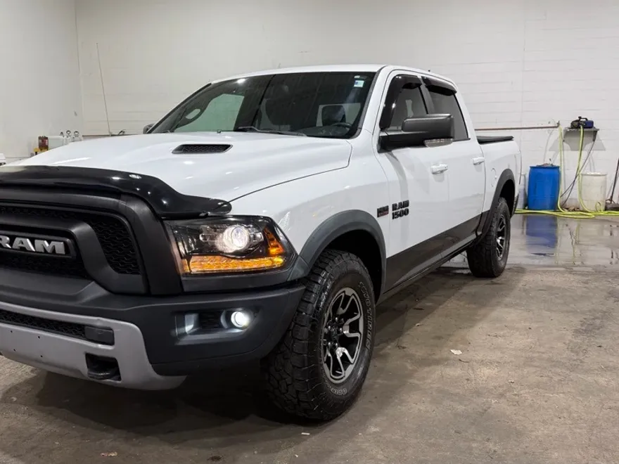 2016 Chevrolet Silverado Work Truck LS Base photo 1