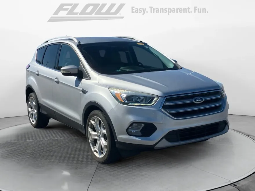2017 Ford Escape Titanium photo 1
