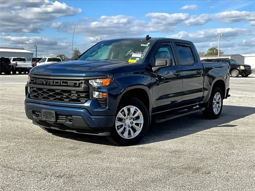 2022 Chevrolet Silverado 1500 Custom photo 1