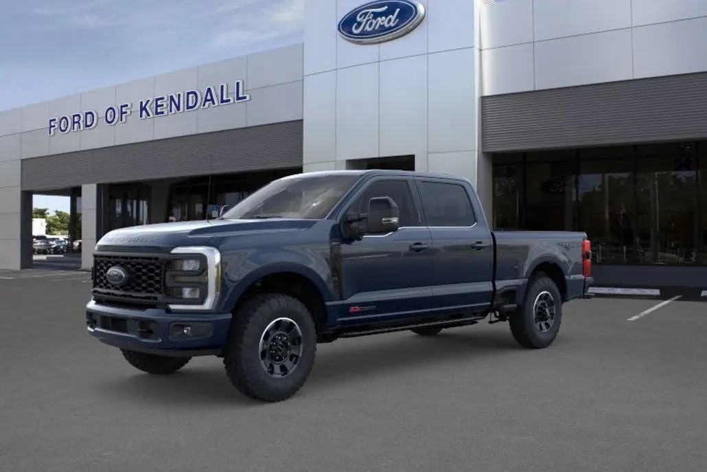 2025 Ford F-350 Lariat photo 1