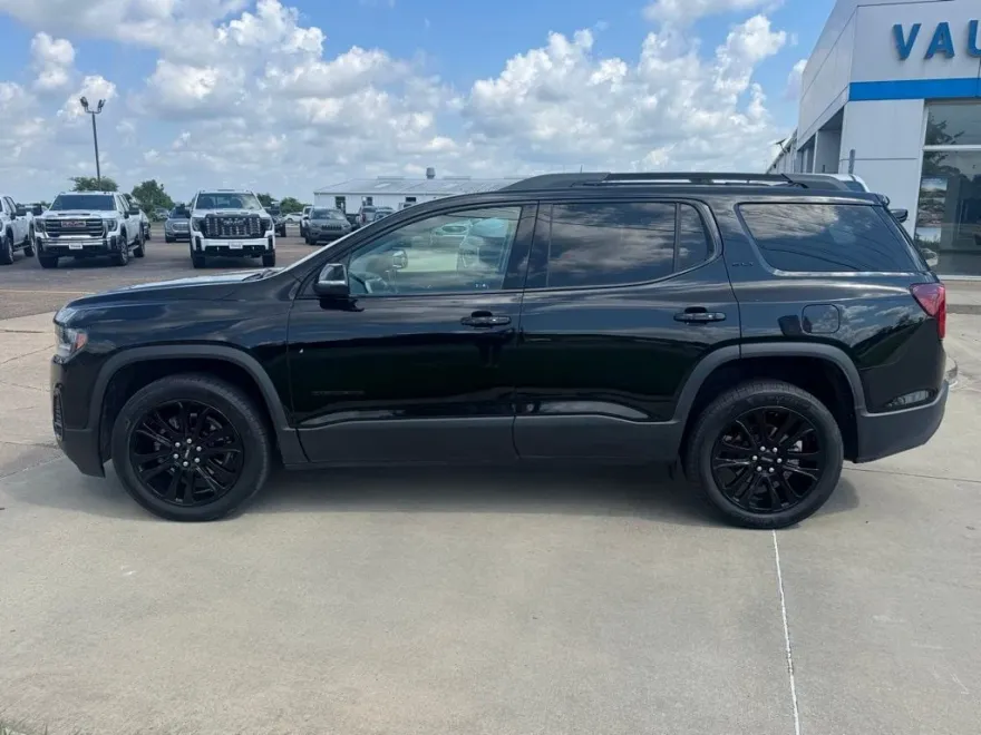 2023 Gmc Acadia SLT photo 1