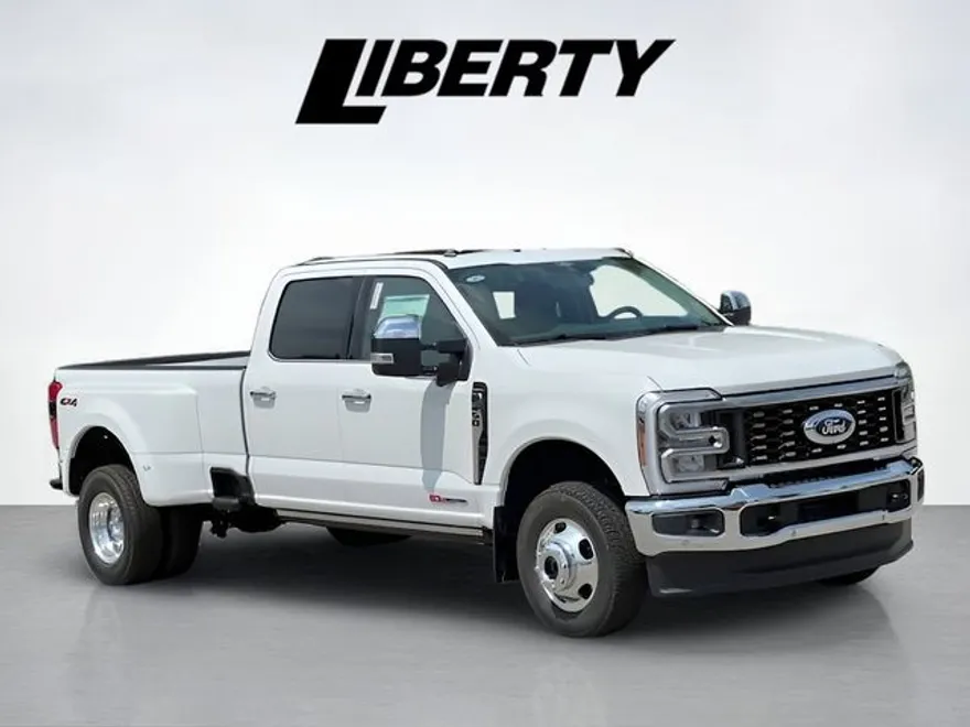 2025 Ford F-350 photo 1