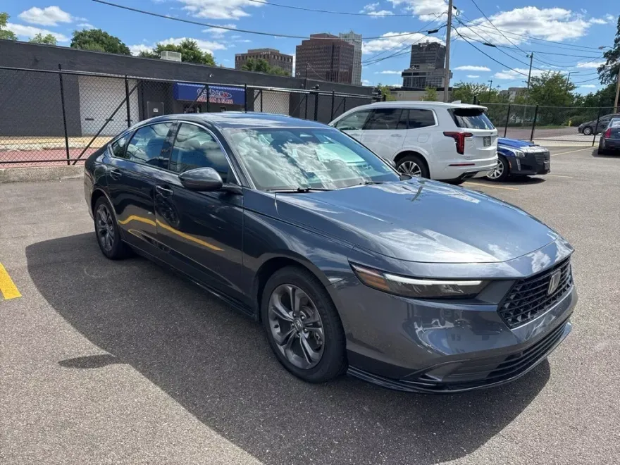 2025 Honda Accord Hybrid EX-L photo 1