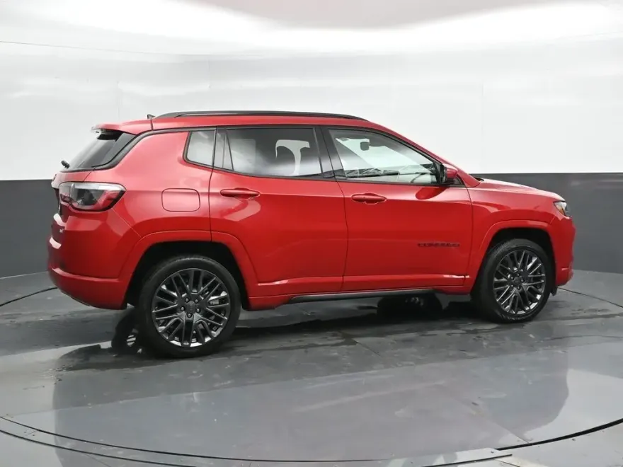 2023 Jeep Compass Limited photo 1