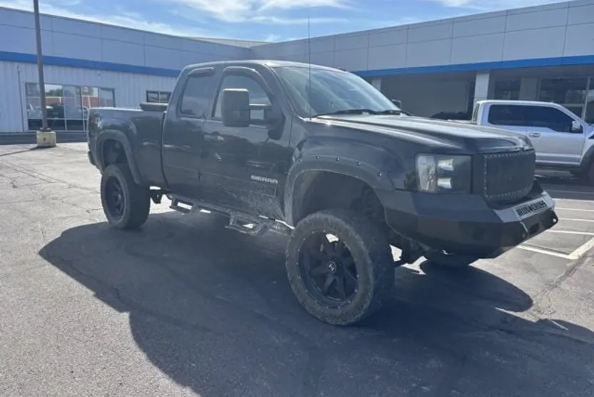 2013 Gmc Sierra 1500 SLE photo 1