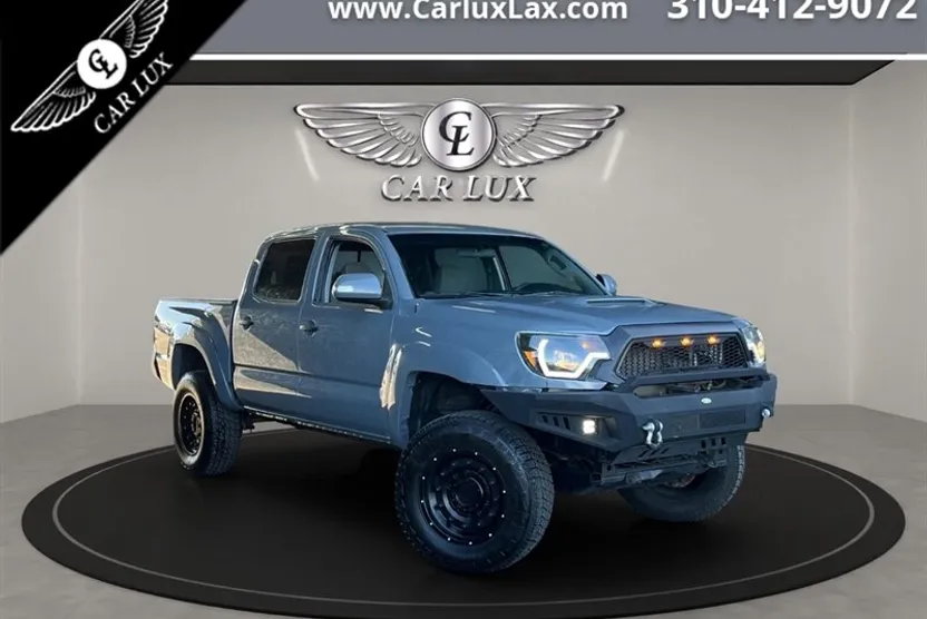 2014 Toyota Tacoma Base V6 photo 1