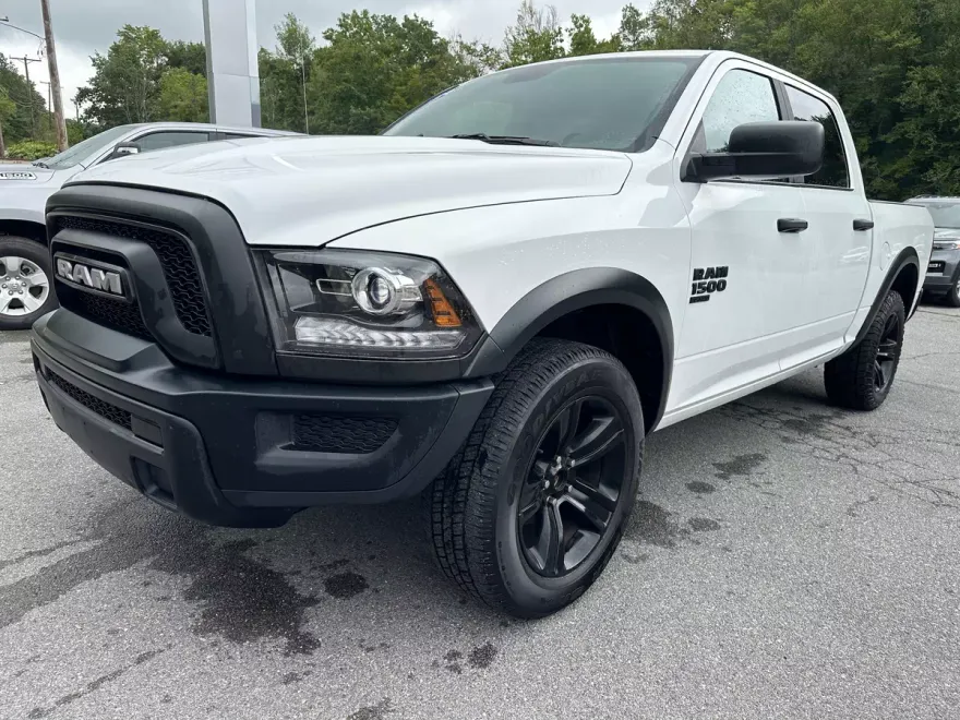 2024 Ram 1500 Classic Warlock photo 1