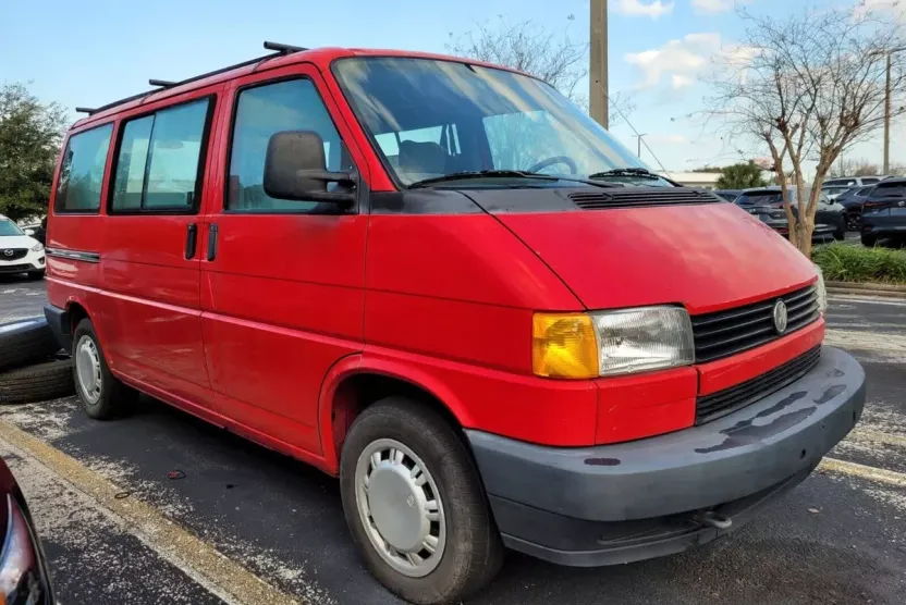 1993 Volkswagen EuroVan MV photo 1