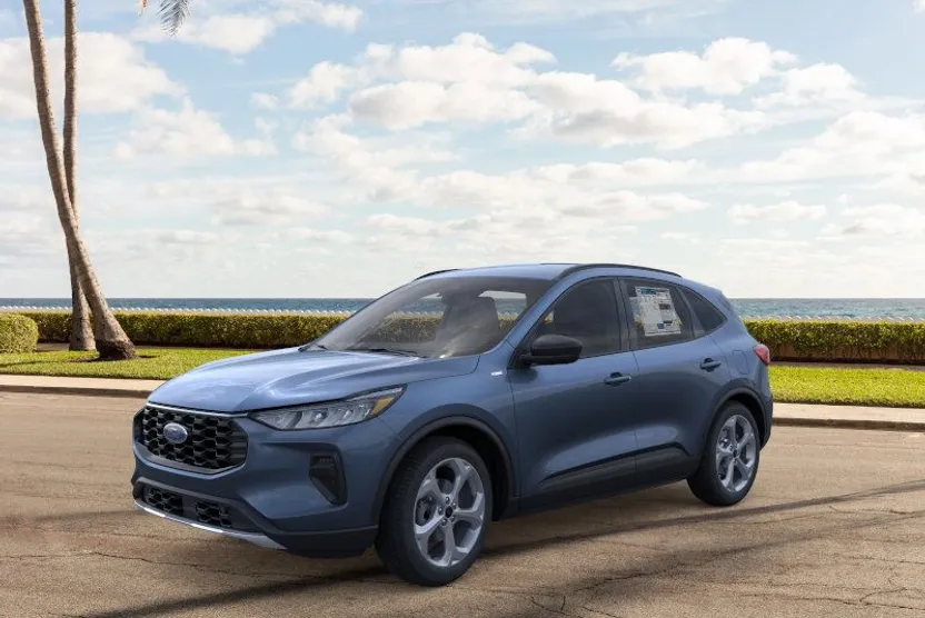 2026 Ford Escape ST-Line photo 1
