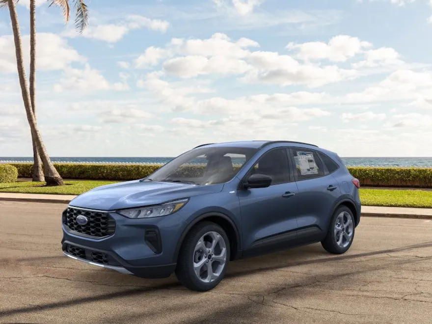 2026 Ford Escape ST-Line photo 1