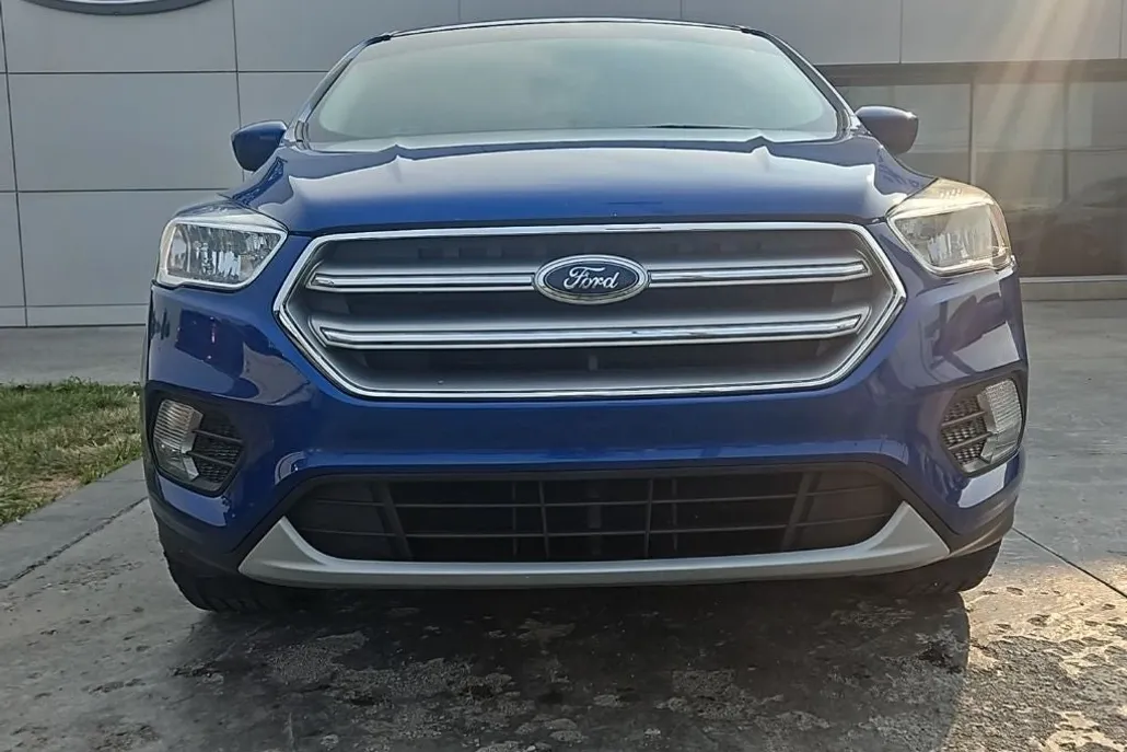 2017 Ford Escape SE photo 1