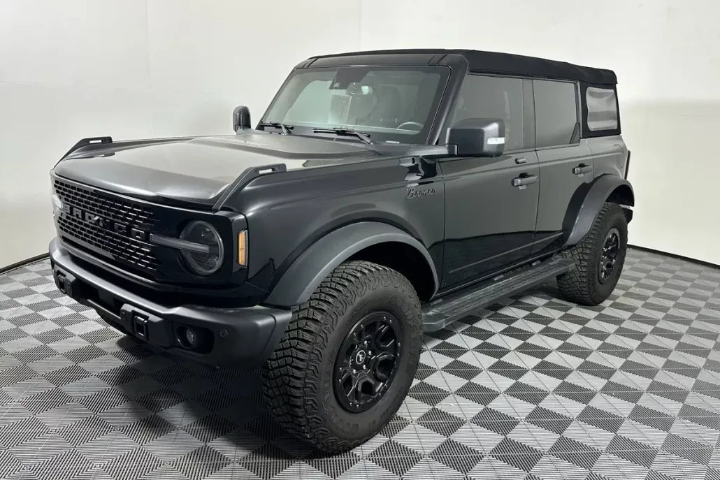 2023 Ford Bronco Wildtrak photo 1