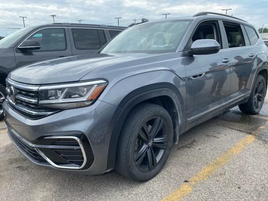 2021 Volkswagen Atlas V6 SE Technology R-Line photo 1